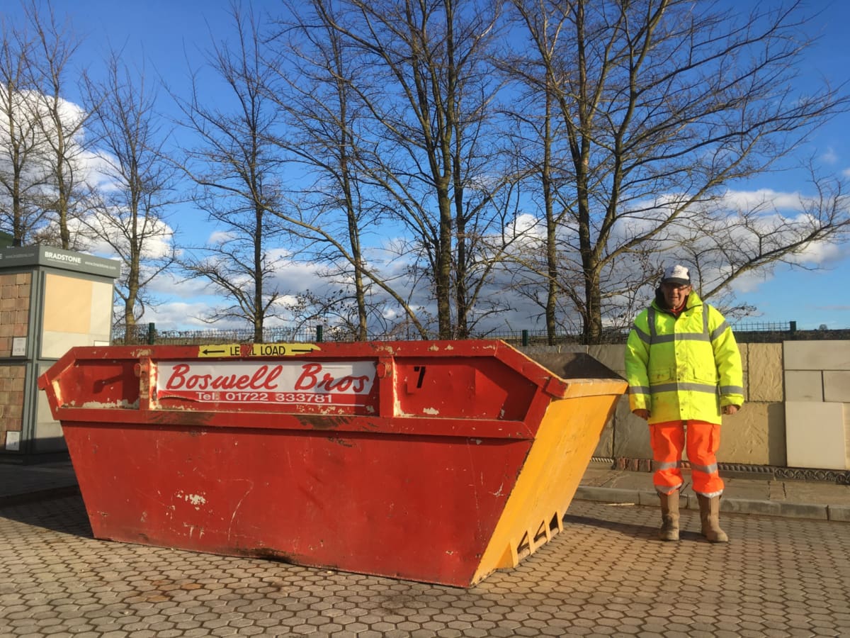 7 cu yard / 5.39 cu metre skip Boswell Brothers